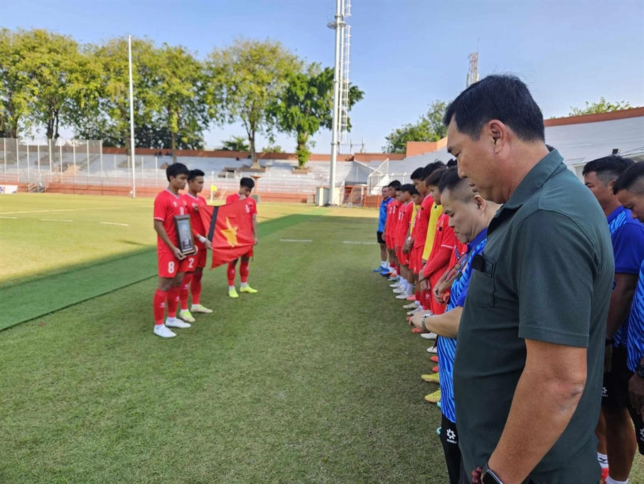 Người dân xếp hàng dài, bật khóc tiếc thương Tổng Bí thư Nguyễn Phú Trọng