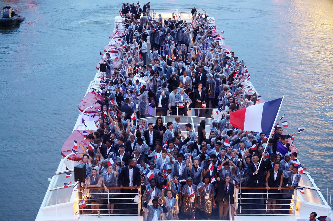 Khai mạc Olympic - Lễ hội trên sông