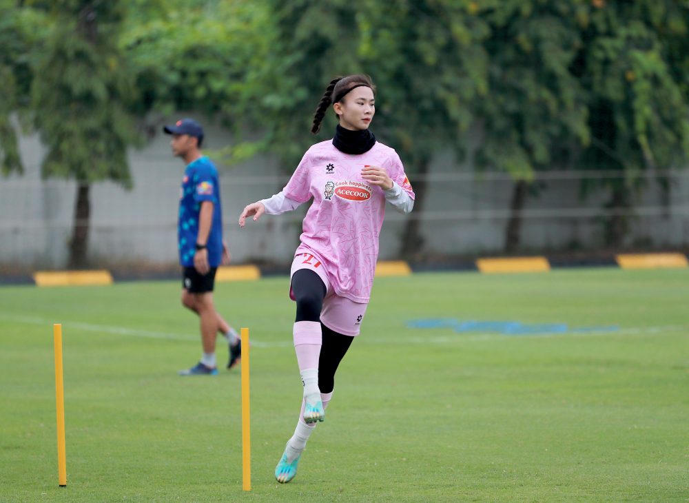 Nguyễn Thị Vạn trở lại đội tuyển bóng đá nữ sau chấn thương