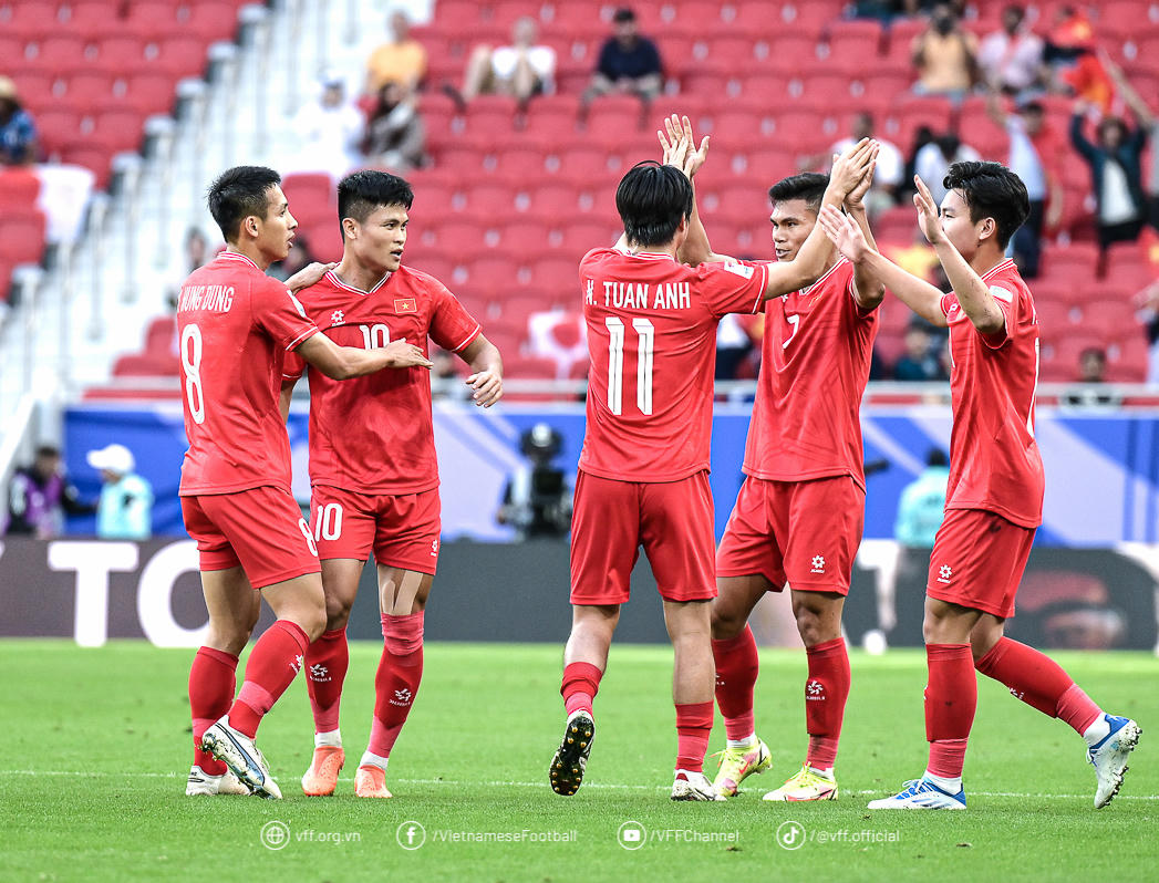 Đội tuyển Việt Nam gặp Li Băng và Ấn Độ trong tháng 10