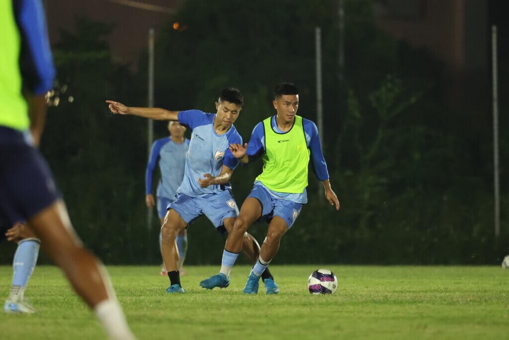 "Chúng tôi có những cầu thủ giỏi nhất để đấu với Việt Nam”