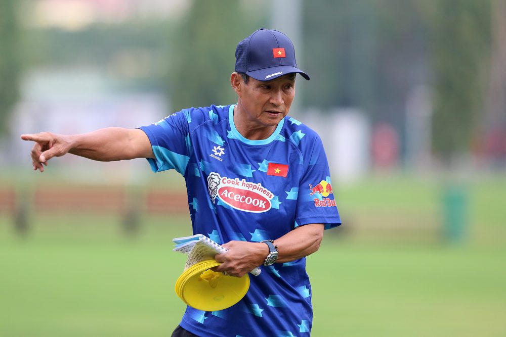 Đội tuyển nữ Việt Nam lên đường sang Trung Quốc vào ngày 21/10