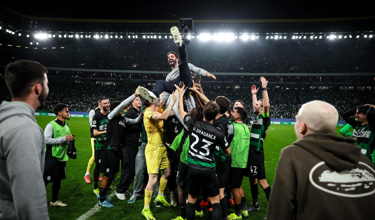 Champions League: Những cú ngã ngoài dự đoán