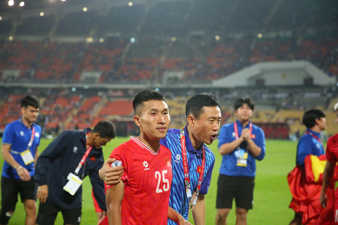 Thủ tướng Phạm Minh Chính cảm ơn Đội tuyển bóng đá nam Việt Nam 