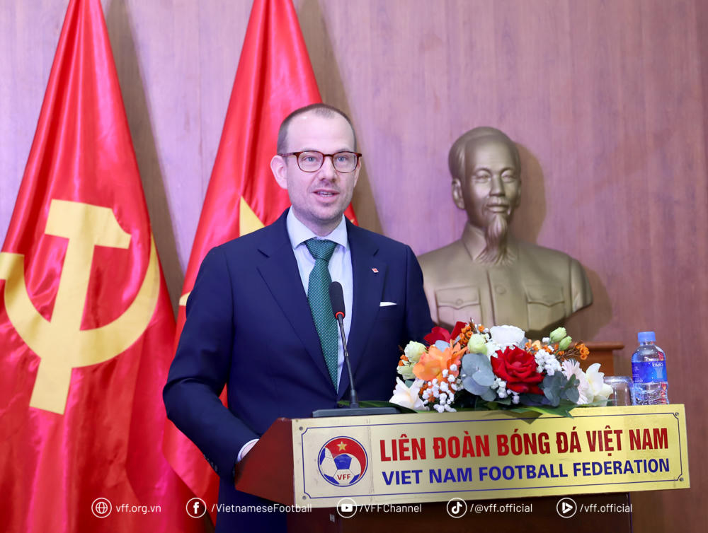 Bundesliga hỗ trợ bóng đá Việt Nam