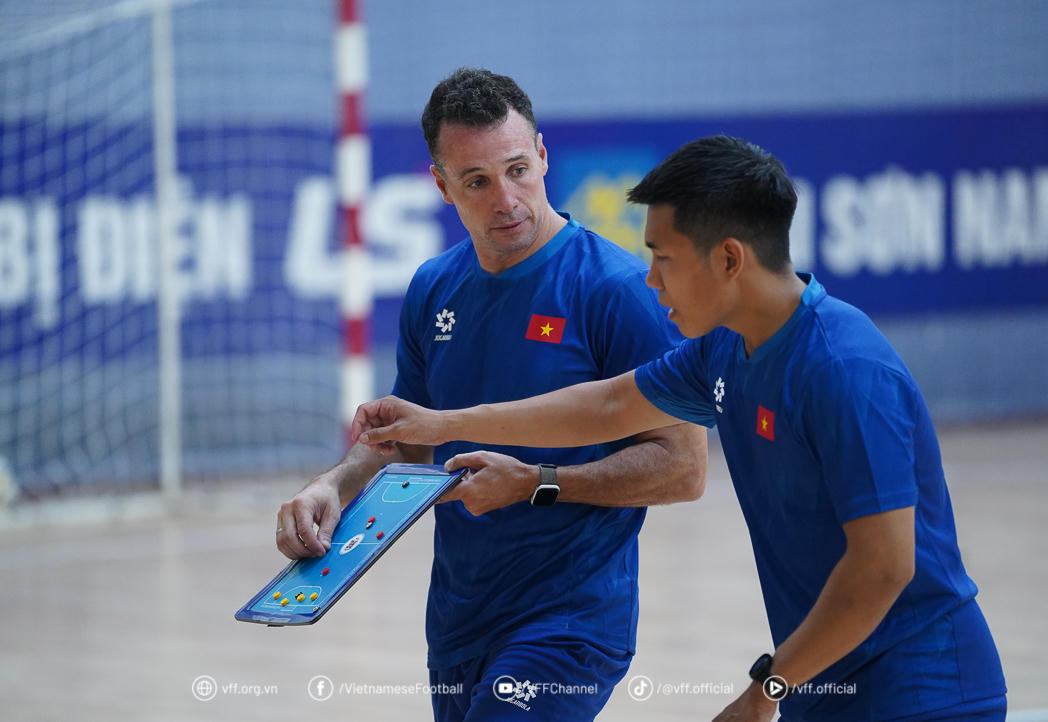  HLV Diego Giustozzi nói về đợt hội quân tháng 3 của futsal Việt Nam