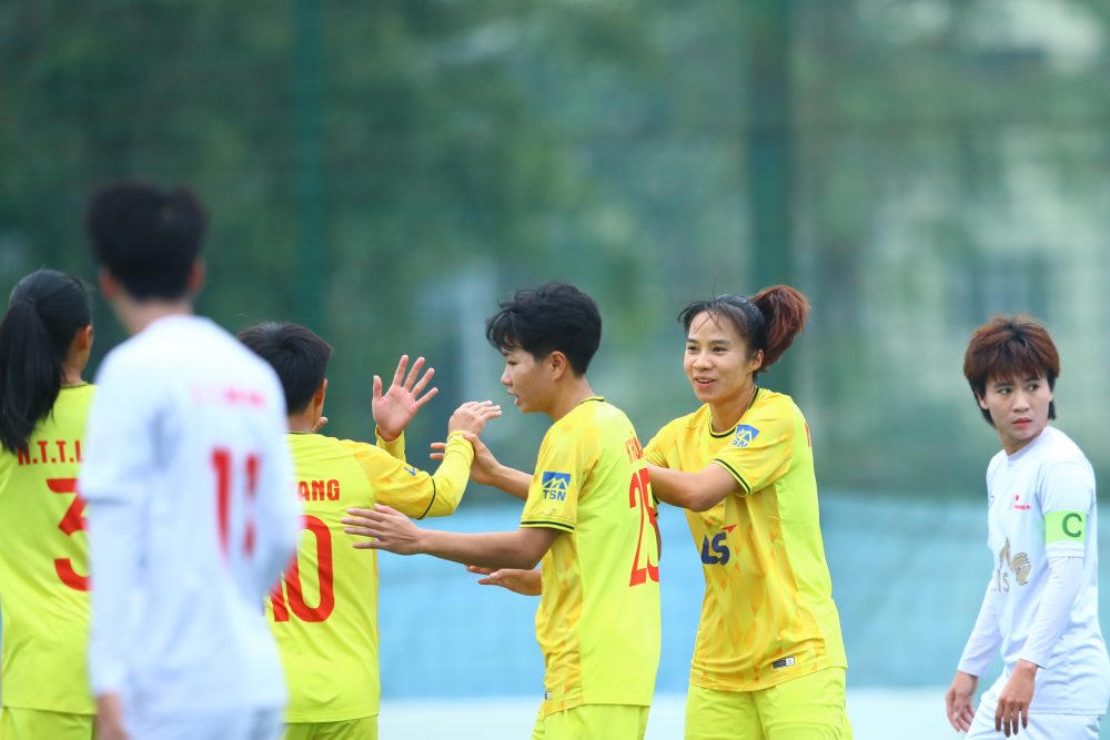 Cuộc đua tranh chức vô địch Giải bóng đá Nữ Cúp Quốc gia 