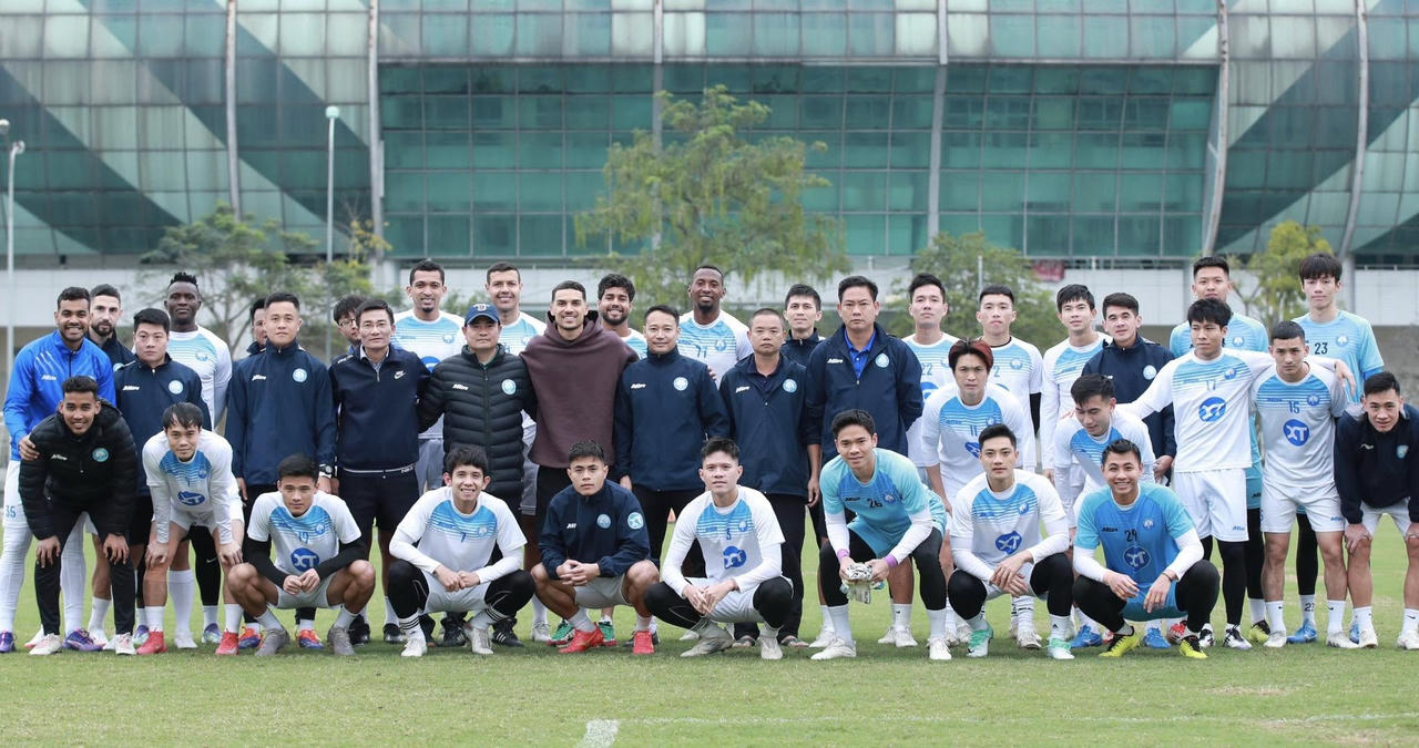 CLB Nam Định chia tay Hendrio 