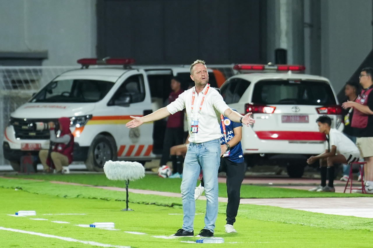 HLV Polking tin Công an Hà Nội sẽ chơi tốt ở lượt về