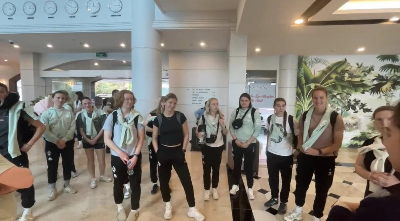 Hình ảnh CLB nữ Werder Bremen tại Hà Nội