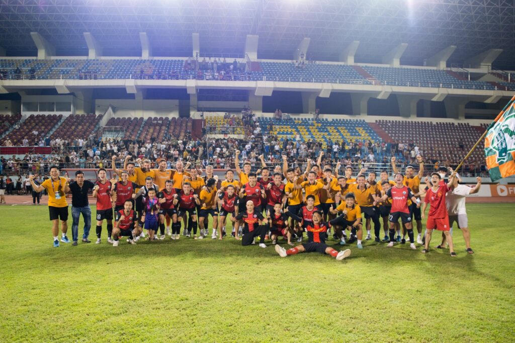 CLB Phù Đổng Ninh Bình lên hạng V.League