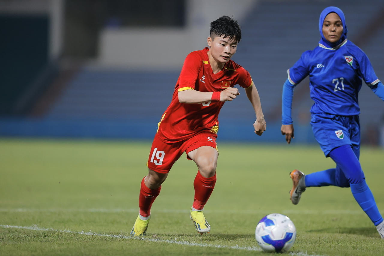 HLV Mai Đức Chung nói về quyết định không cho Huỳnh Như ra sân