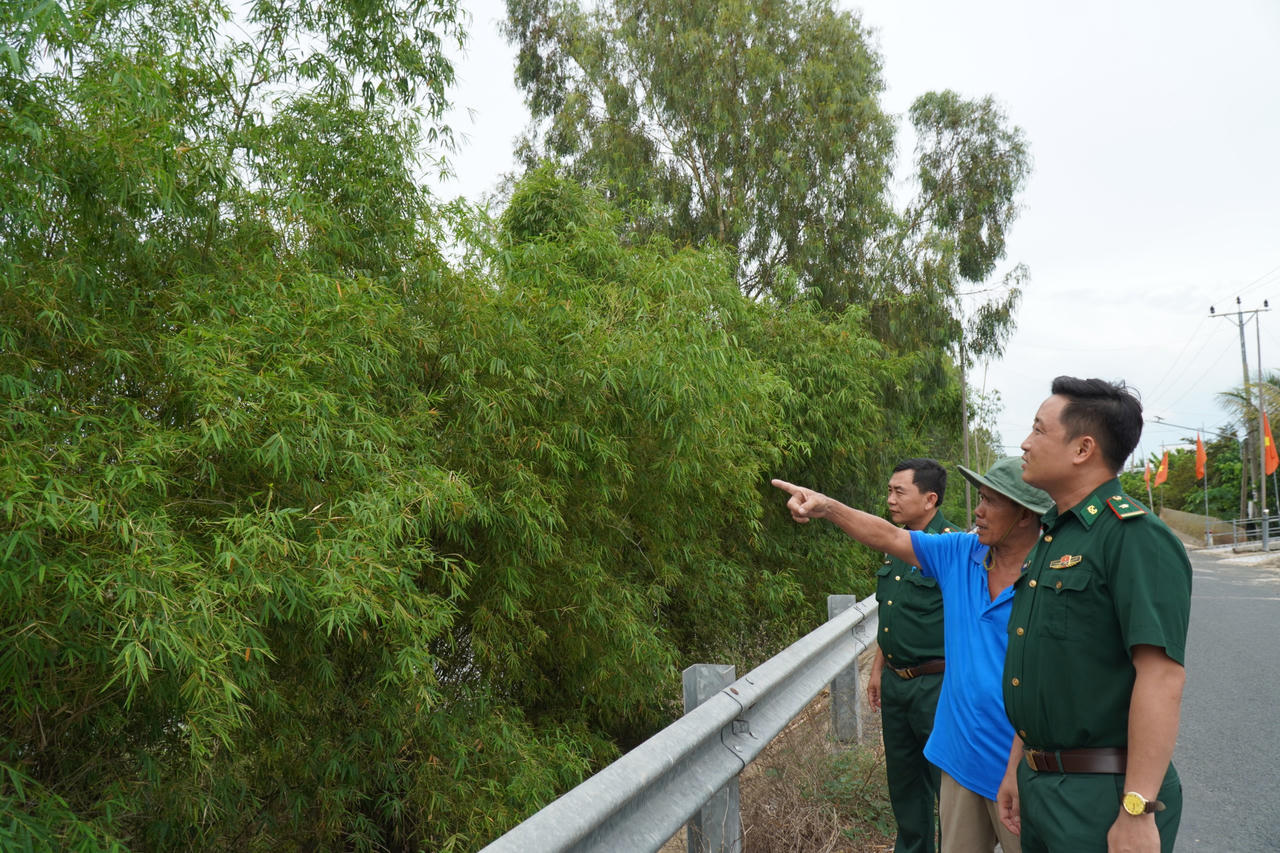 Hiệu quả từ mô hình “thắp sáng và lũy tre vùng biên giới”