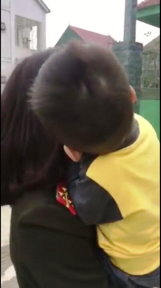 “Cuộc chiến” đòi quyền nuôi con giữa thượng úy công an và chồng luật gia