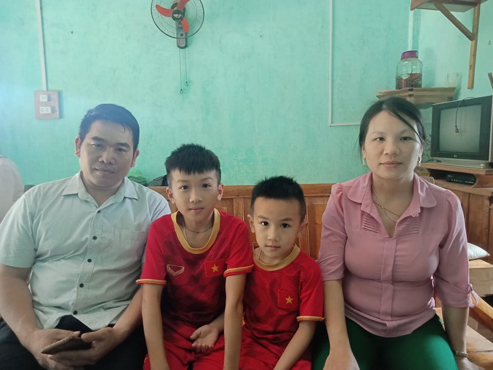 Chuyện tình anh thợ may câm điếc ở miền núi Thanh Hóa