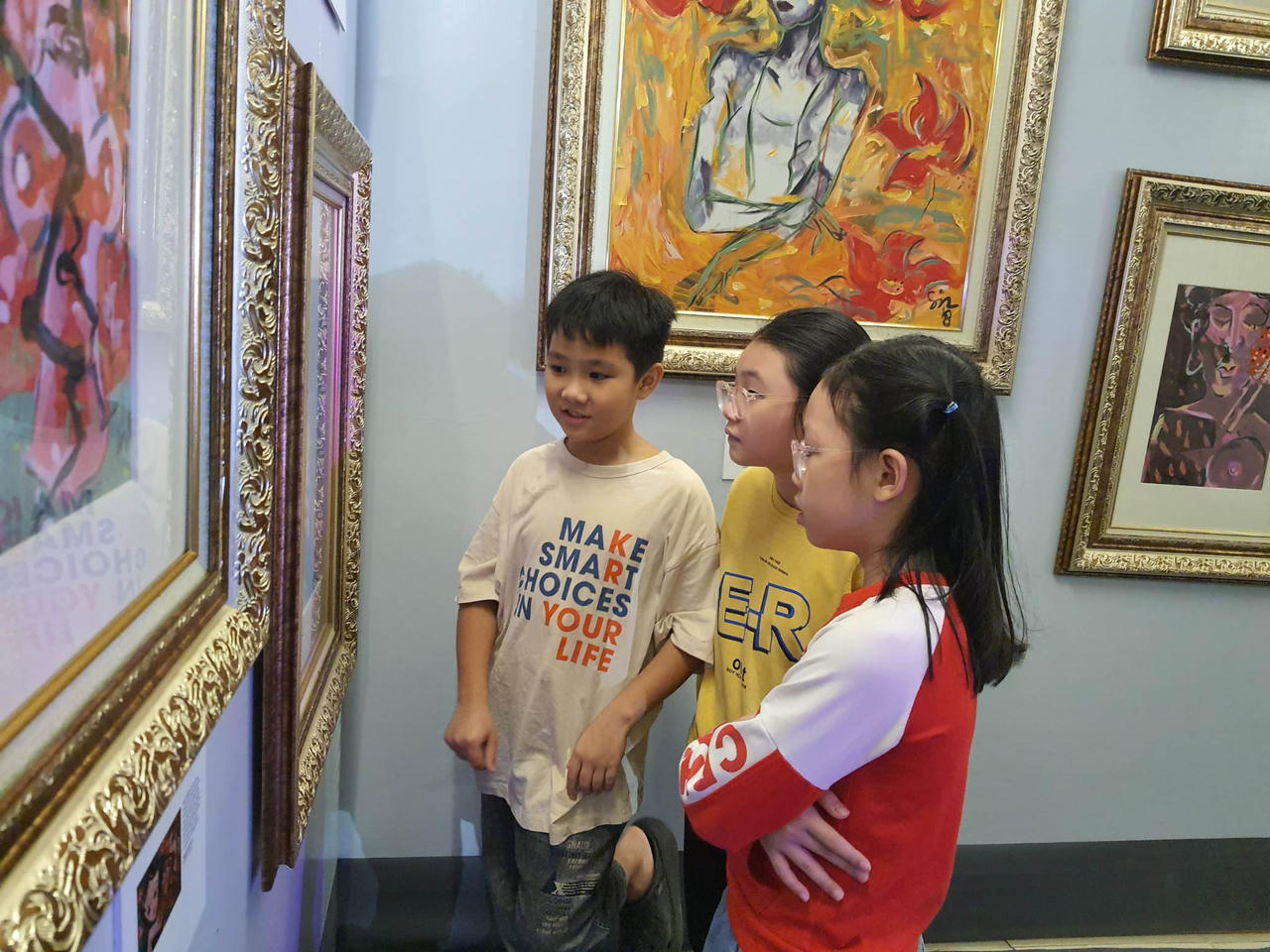 Triển lãm hội họa ‘Hồ Xuân Hương - Tài năng và bí ẩn’