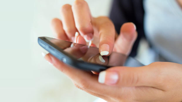 Điện thoại thông minh: Tác nhân hủy hoại sức khỏe của bạn?