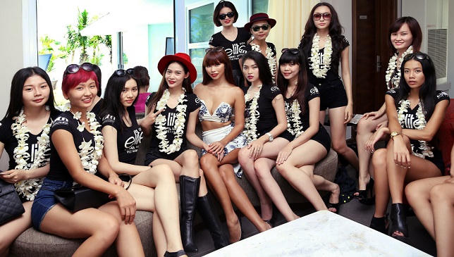 Top 30 thí sinh Elite Model Look “làm nóng” thành phố biển Đà Nẵng