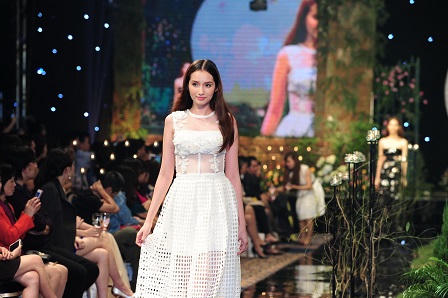 IVY Moda tri ân khách hàng bằng đêm tiệc “Enchanted Night” 