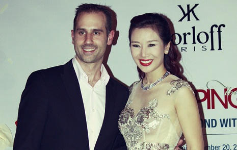 Á Hậu Mrs World Thu Hương tỏa sáng cùng trang sức Korloff 