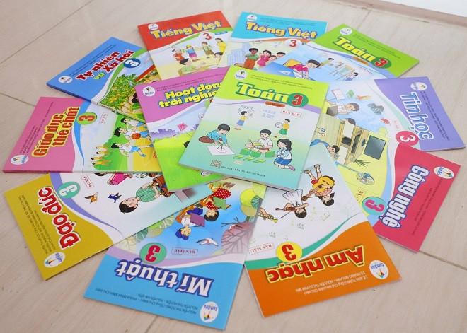 Sách Cánh Diều: Ưu tiên sức khỏe học sinh và vấn đề môi trường