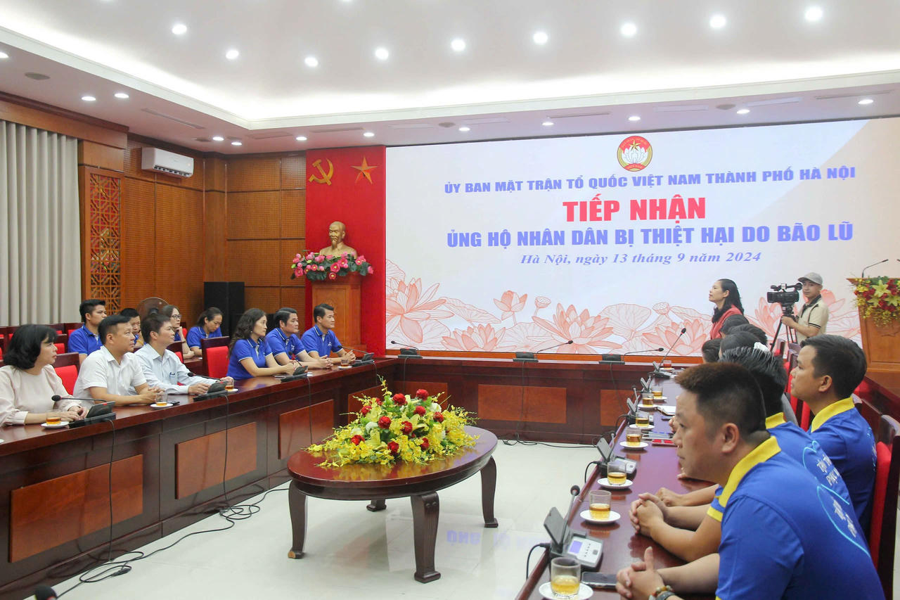 Hà Nội: Quỹ "Cứu trợ" thành phố tiếp nhận hơn 56 tỷ đồng ủng hộ các tỉnh bị thiệt hại do bão lũ