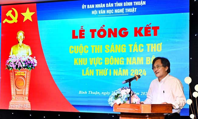 Trao giải Cuộc thi sáng tác Thơ khu vực Đông Nam bộ lần thứ I năm 2024