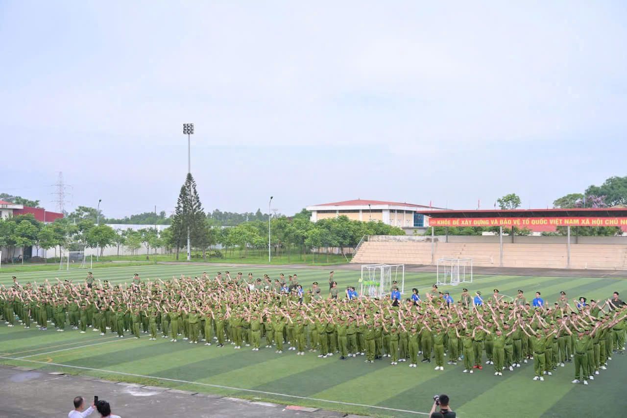 Hành trình Chiến binh xanh 2025: Dấu ấn mùa hè trưởng thành