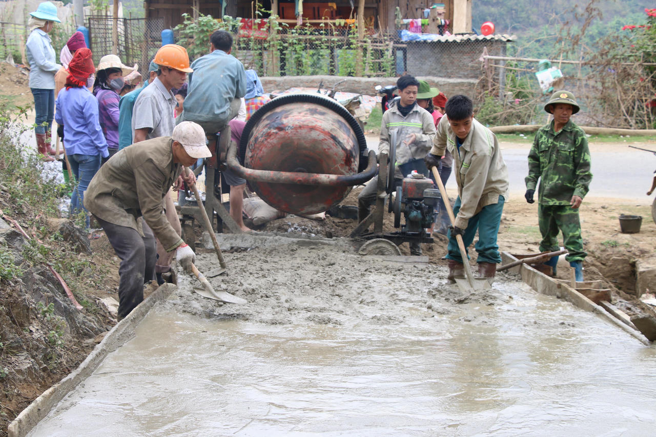 Huyện nghèo Sơn La đẩy mạnh học tập và làm theo Bác 