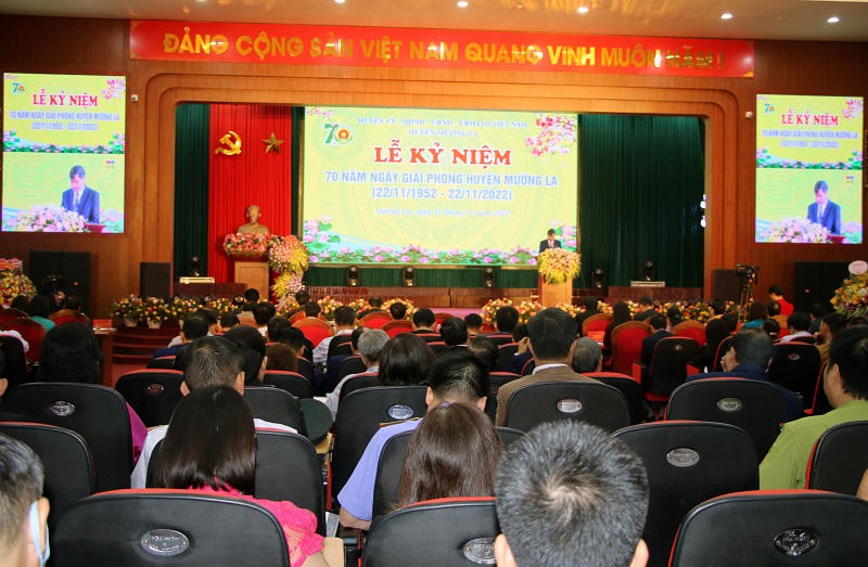 Đưa Mường La thành huyện phát triển nhanh, xanh và bền vững