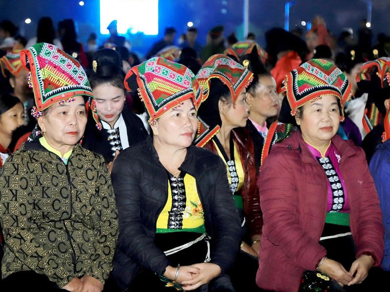 Tưng bừng kỷ niệm 70 năm Ngày giải phóng tỉnh Sơn La