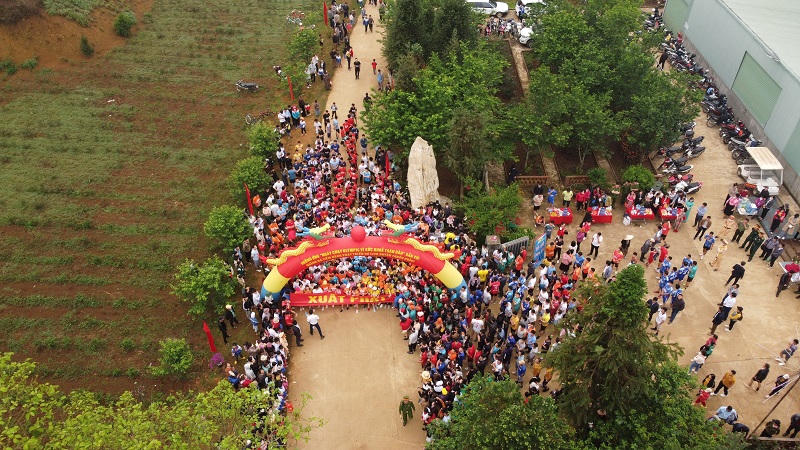 Hấp dẫn giải chạy Olympic bên đèo Pha Đin huyền thoại