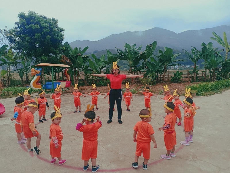 Nỗ lực nâng cao chất lượng chăm sóc giáo dục trẻ