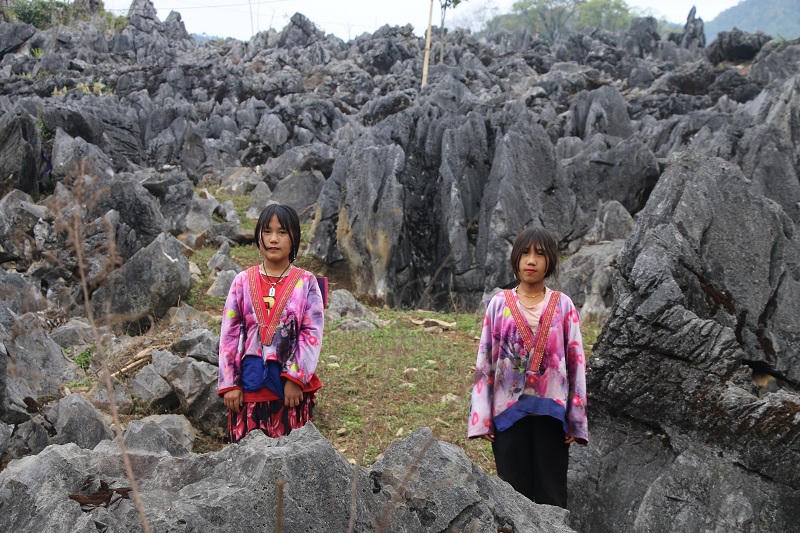 Khám phá rừng đá tai mèo trên cao nguyên Tủa Chùa