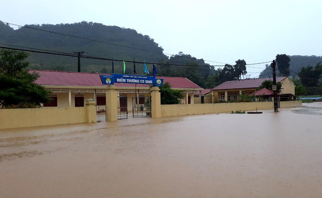 Sơn La: Mưa lớn trên diện rộng gây ra lũ quét, sạt lở, ngập úng