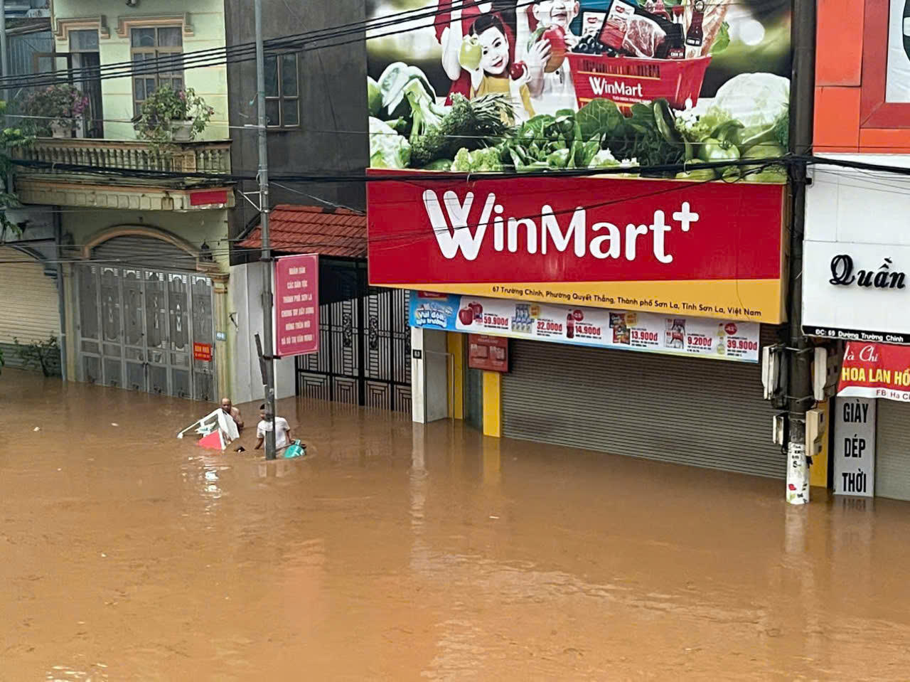 Ngập sâu nhiều khu vực tại Sơn La do mưa lớn