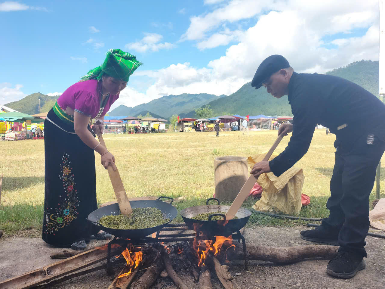 Khám phá Lễ hội mừng cơm mới tại Ngọc Chiến