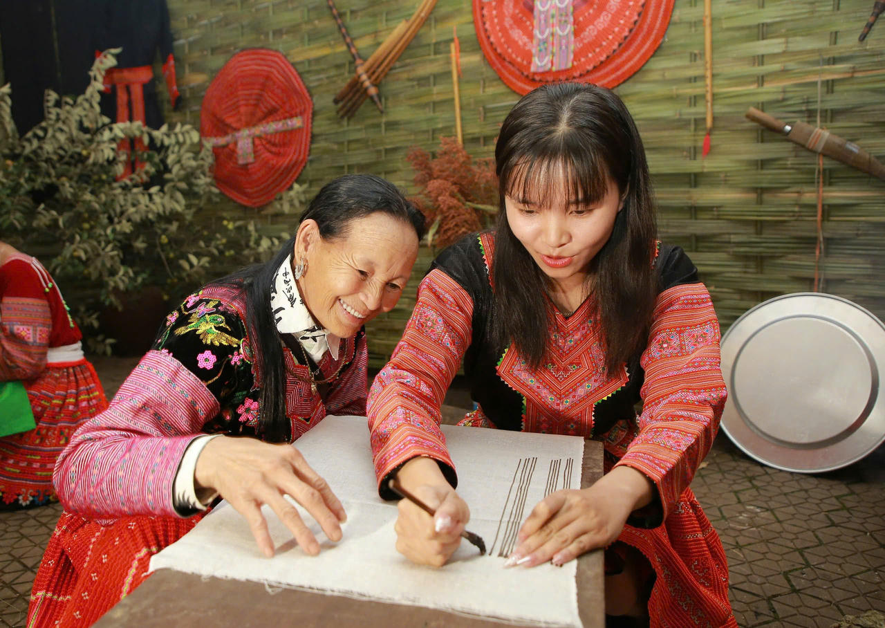 Vui Tết độc lập trên cao nguyên Mộc Châu