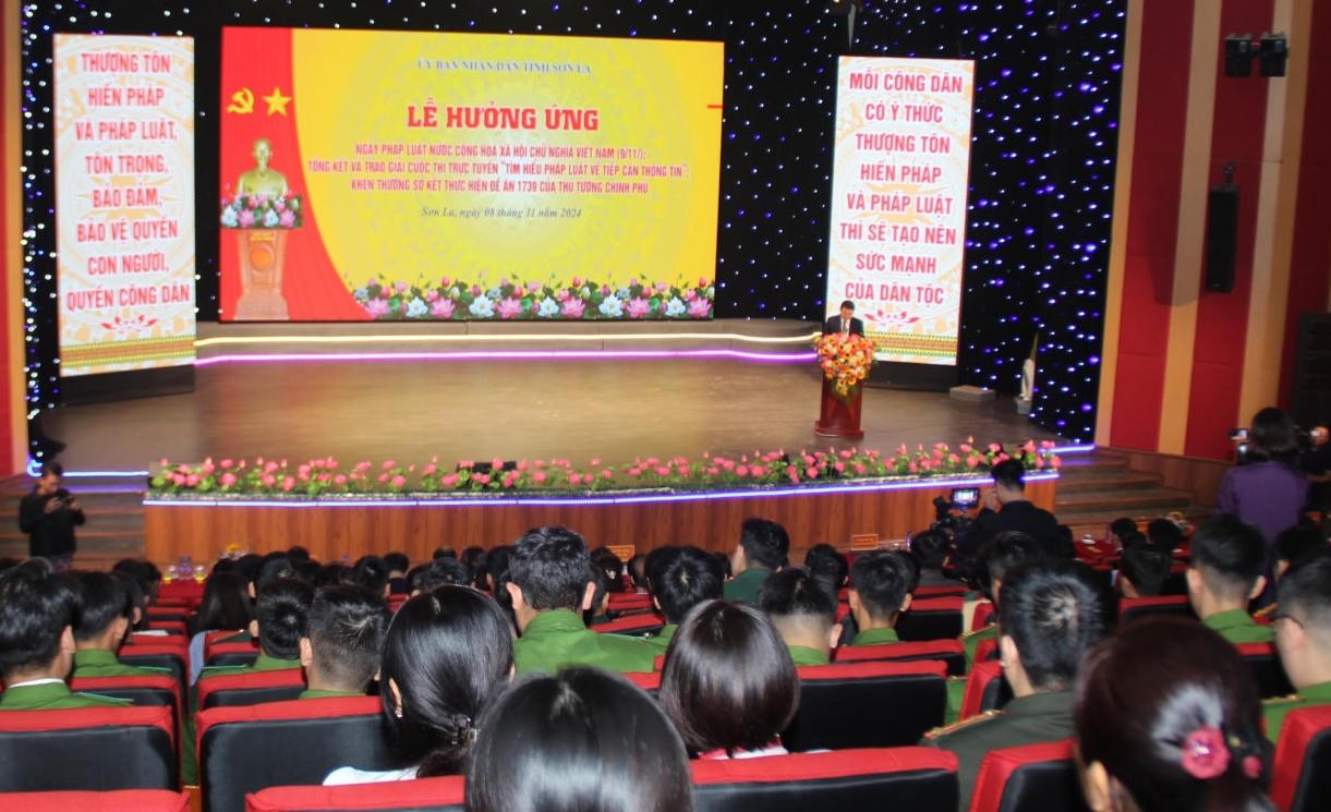 Sơn La tổ chức Lễ hưởng ứng Ngày Pháp luật nước Cộng hòa xã hội chủ nghĩa Việt Nam