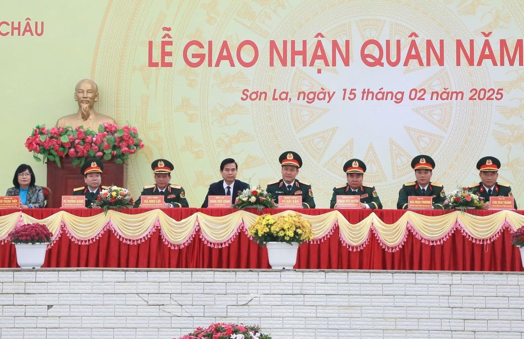 Rộn ràng ngày hội tòng quân ở Sơn La