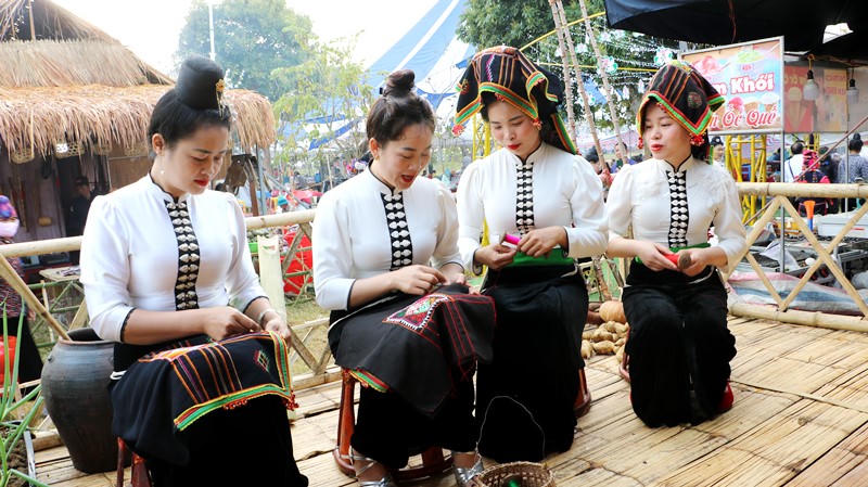 Phó Thủ tướng Lê Thành Long: Nâng tầm thương hiệu để Lễ hội Hoa ban thành điểm đến hấp dẫn