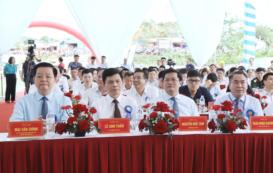 Khởi công cao tốc Hòa Bình – Mộc Châu đoạn qua Sơn La