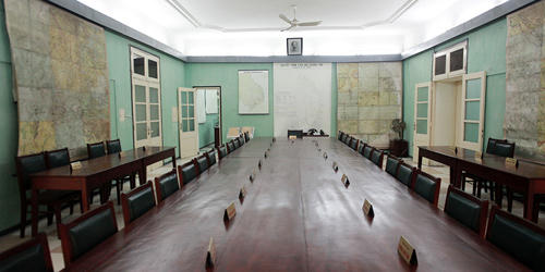 Ký lệnh xuất xăng không cần đợi chỉ thị từ Hà Nội