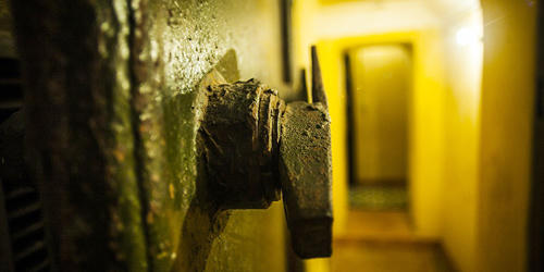 Ký lệnh xuất xăng không cần đợi chỉ thị từ Hà Nội