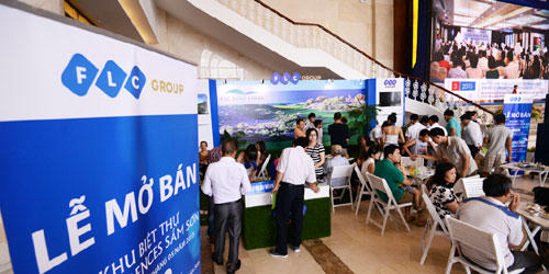 Hơn 300 khách đặt mua biệt thự của FLC tại Sầm Sơn trong ngày mở bán