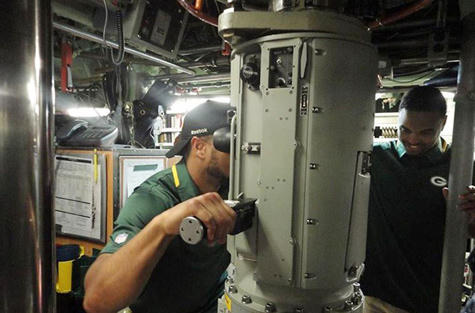 Ngắm tàu ngầm hạt nhân Mỹ vừa ghé căn cứ chiến lược Subic