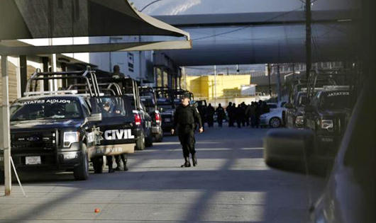 Mexico: Bạo loạn trong nhà tù, 52 người thiệt mạng 