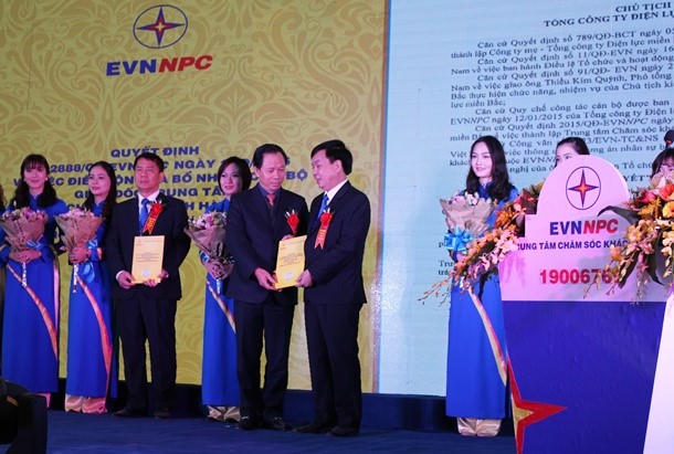 Nhấc máy lên để khách hàng được phục vụ tốt hơn