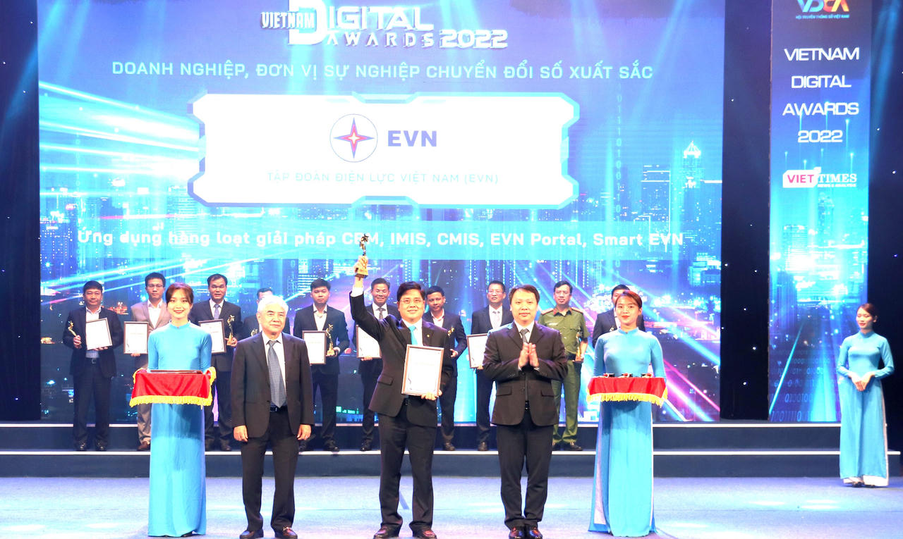 Một doanh nghiệp nhà nước 100% lãnh đạo có chữ ký số, dịch vụ khách hàng điện tử hóa toàn phần
