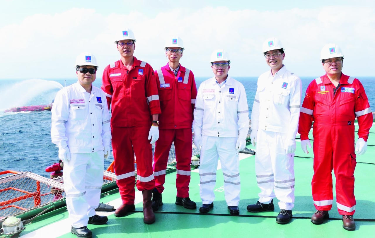 'Tích tiểu thành đại' từ những mỏ dầu khí nhỏ